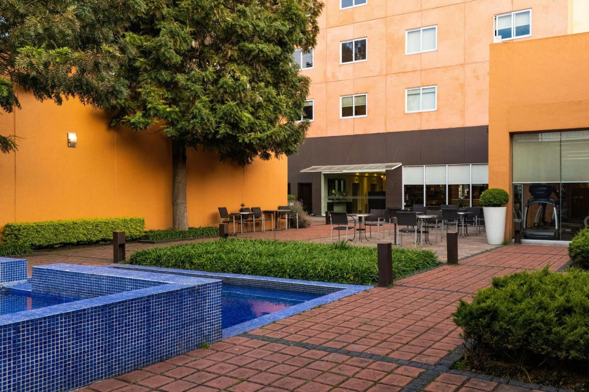 Courtyard Toluca Tollocan Exterior photo