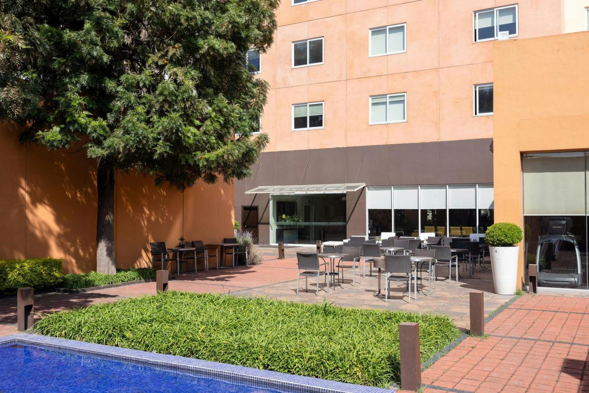 Courtyard Toluca Tollocan Exterior photo